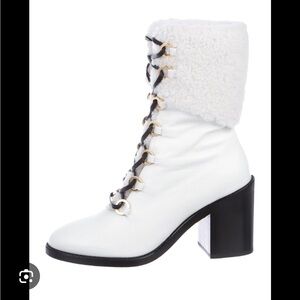 STUART WEITZMAN
The Misha In Snow Leather